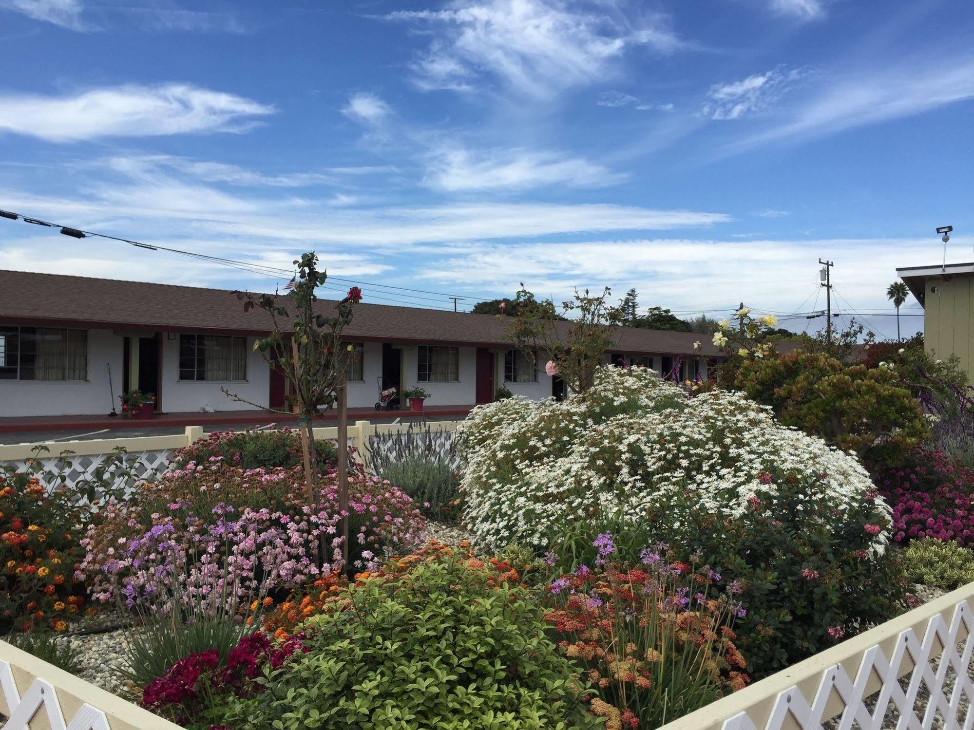 Wagon Wheel Motel Salinas Luaran gambar