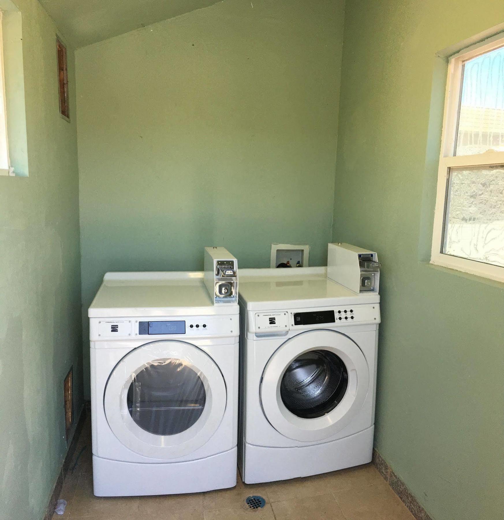 Wagon Wheel Motel Salinas Luaran gambar