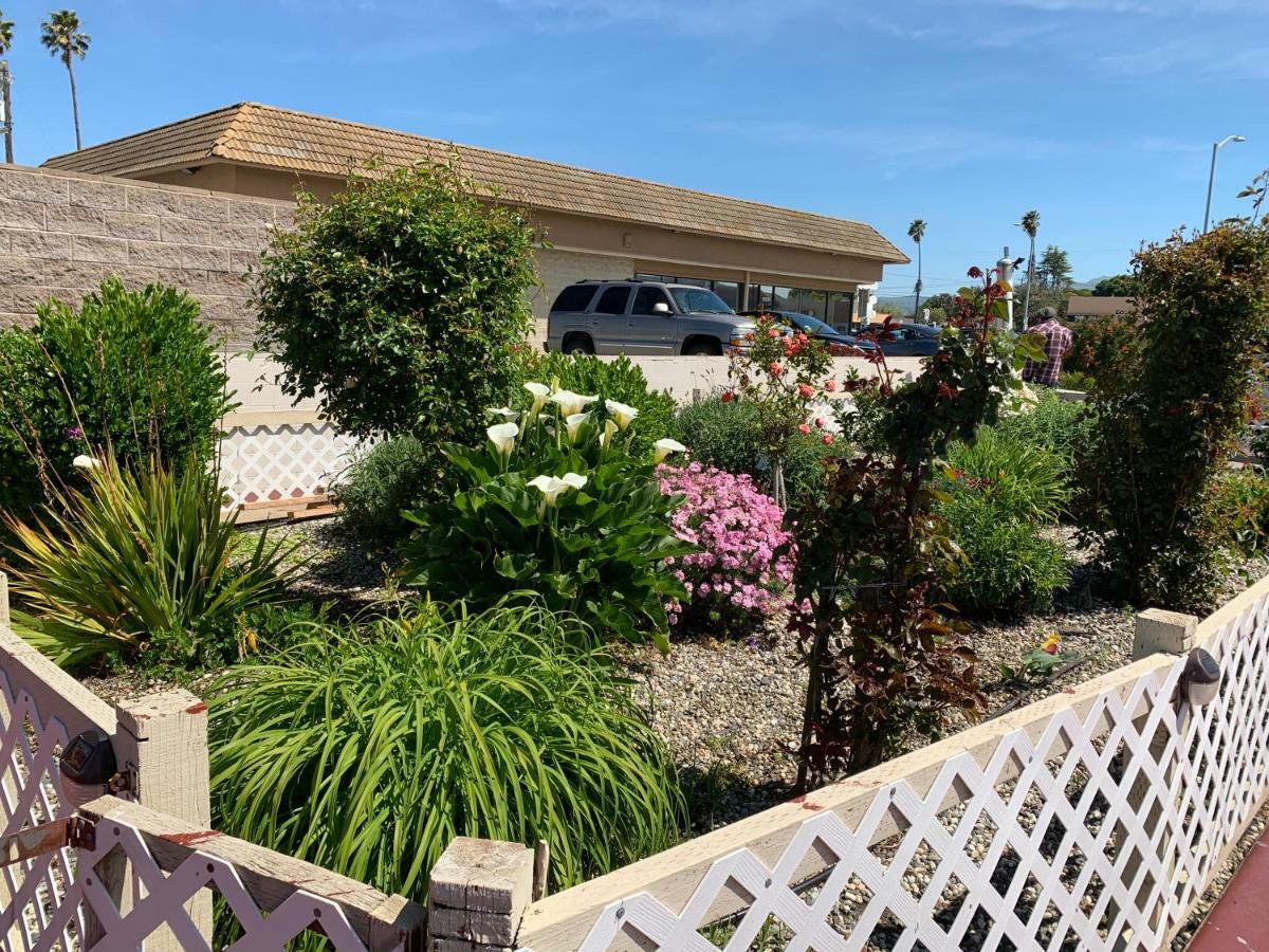 Wagon Wheel Motel Salinas Luaran gambar