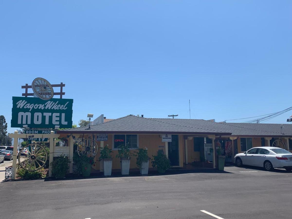 Wagon Wheel Motel Salinas Luaran gambar
